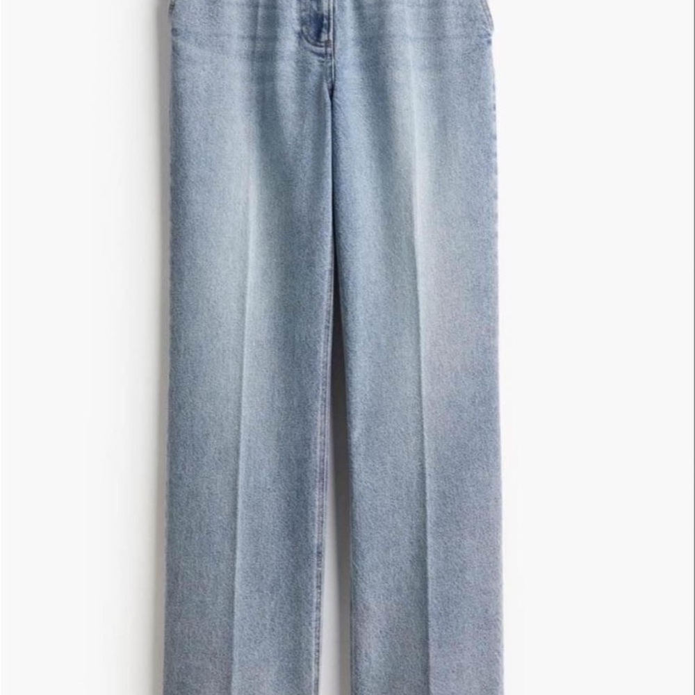 Blue Straight Leg Denim Jeans with Washed-Out Look